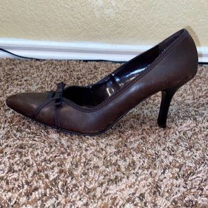 Merona heels brown size 9 womens